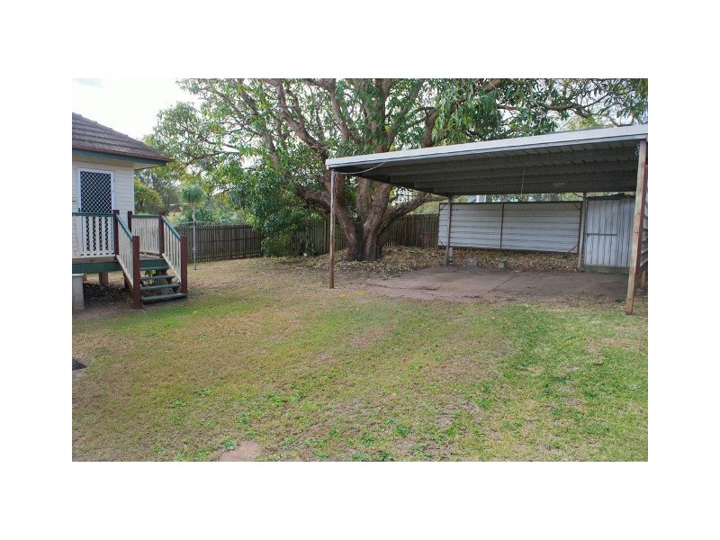 72 Layard Street, Holland Park QLD 4121