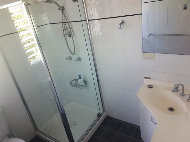 277 Edinburgh Castle Road, Wavell Heights QLD 4012