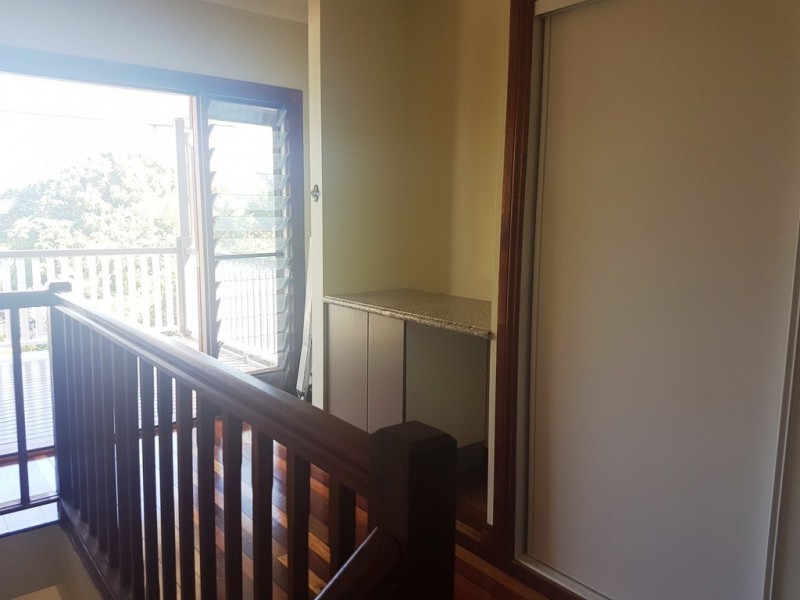 277 Edinburgh Castle Road, Wavell Heights QLD 4012