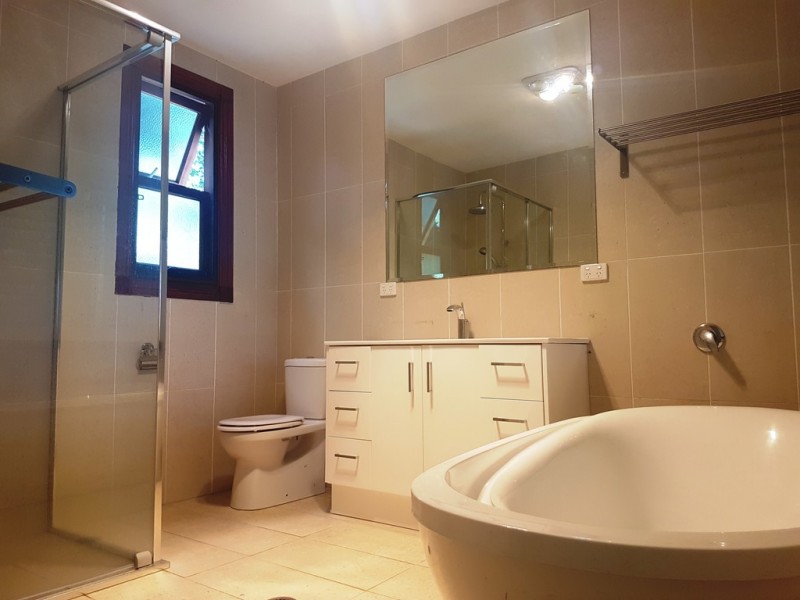 277 Edinburgh Castle Road, Wavell Heights QLD 4012
