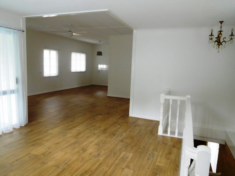 29 Bardon Esplanade, Bardon QLD 4065