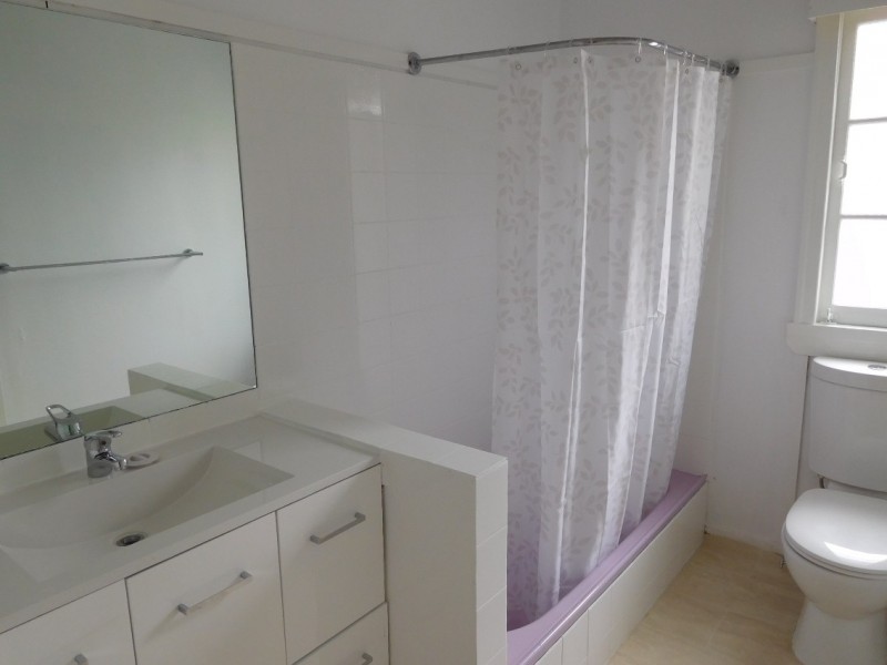 29 Bardon Esplanade, Bardon QLD 4065