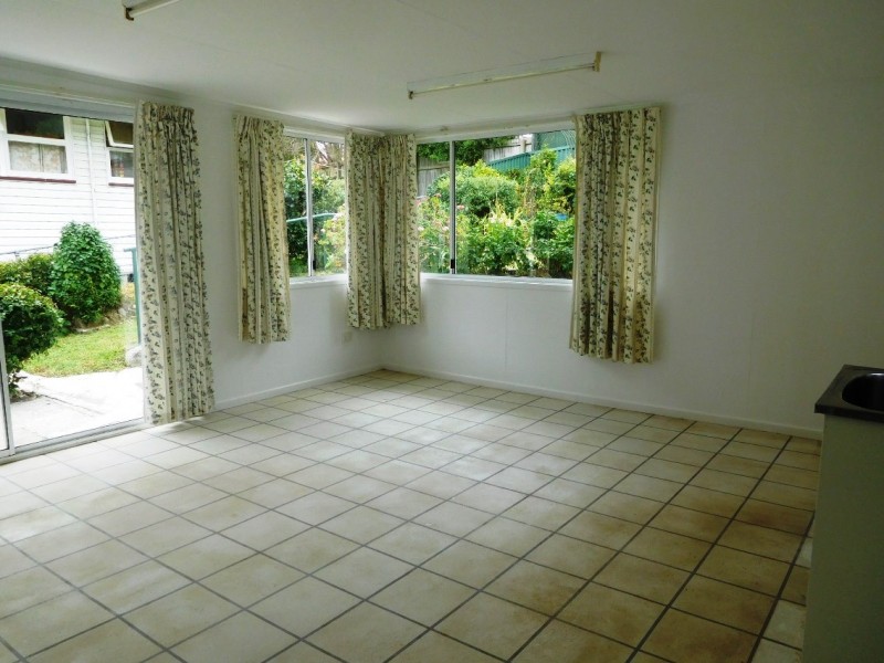 29 Bardon Esplanade, Bardon QLD 4065