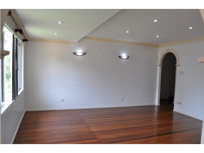 10 Kingwell Street, Moorooka QLD 4105