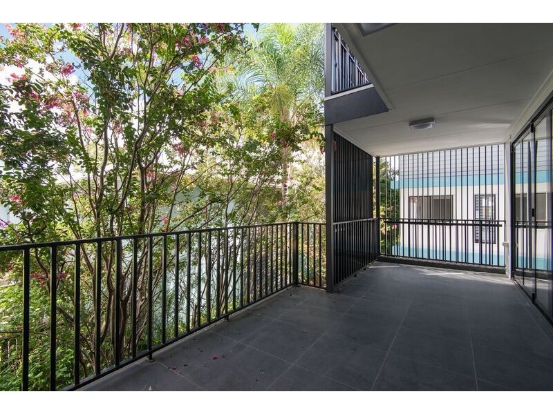 4/484 Wynnum Road, Morningside QLD 4170