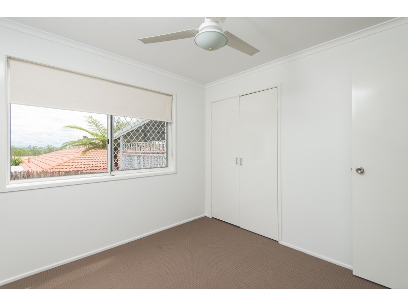 7 Gon Chee Court, Carindale QLD 4152