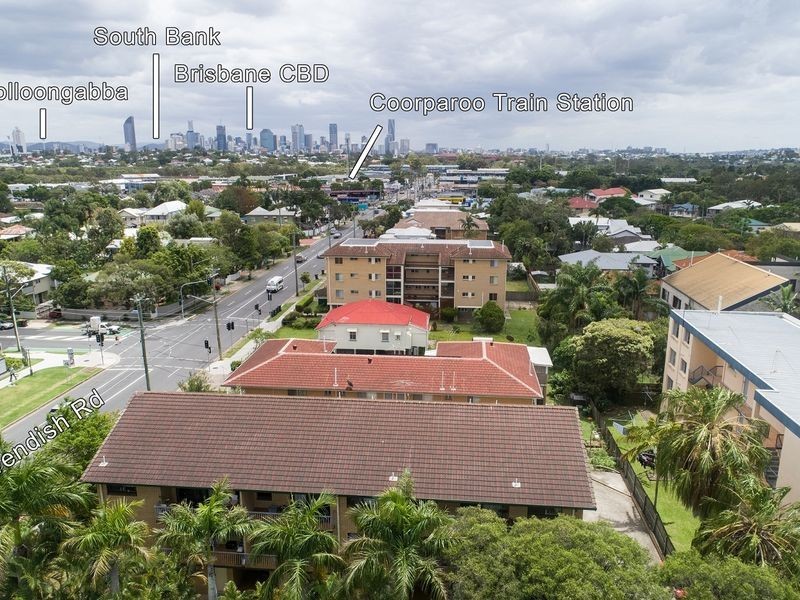 124 Cavendish Road, Coorparoo QLD 4151