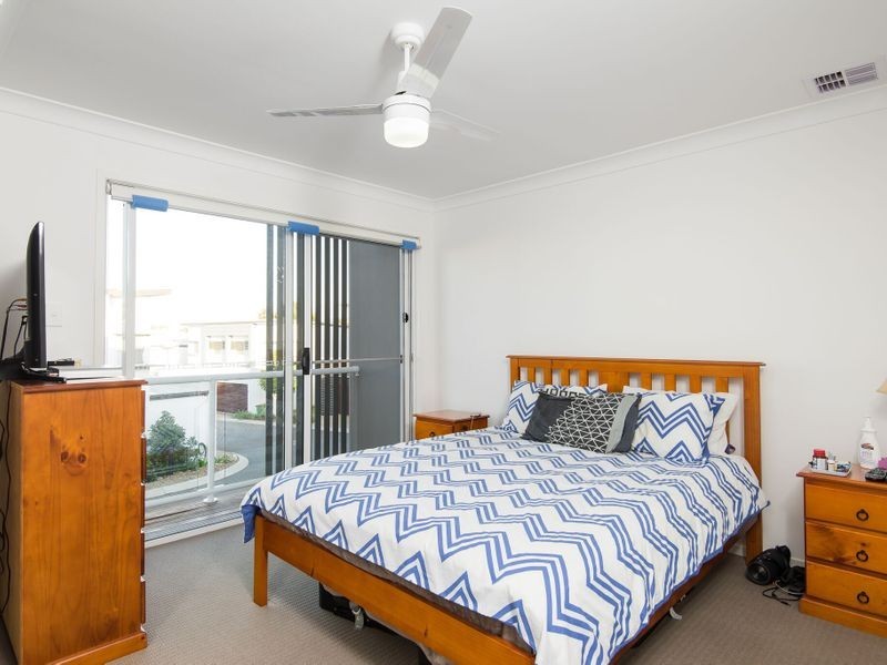 37/57 Charles Canty Drive, Wellington Point QLD 4160