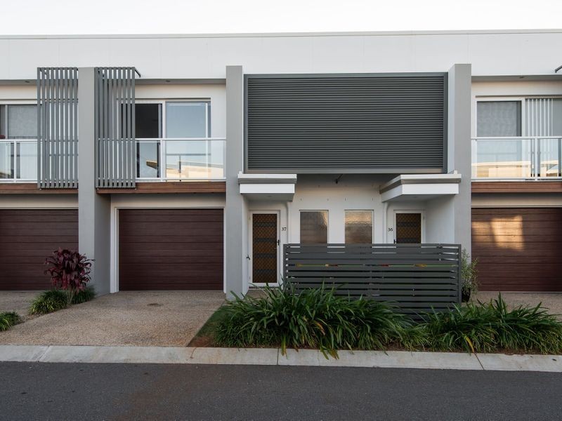 37/57 Charles Canty Drive, Wellington Point QLD 4160