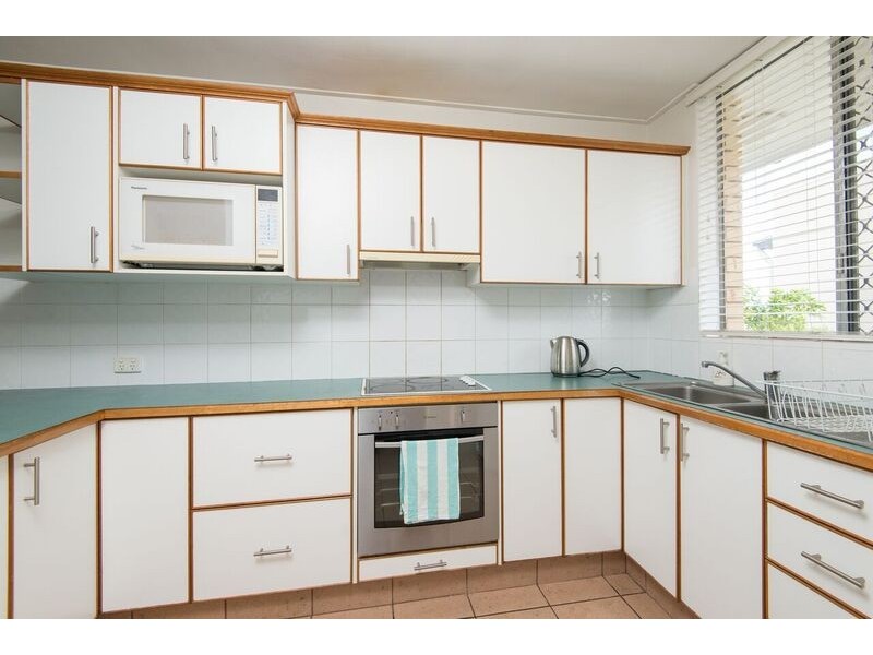 8/19 Balmoral Terrace, East Brisbane QLD 4169