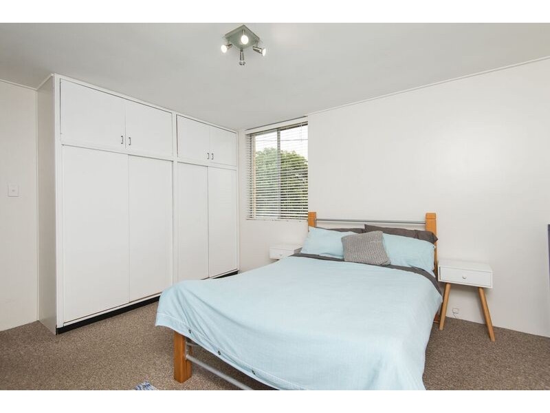 8/19 Balmoral Terrace, East Brisbane QLD 4169