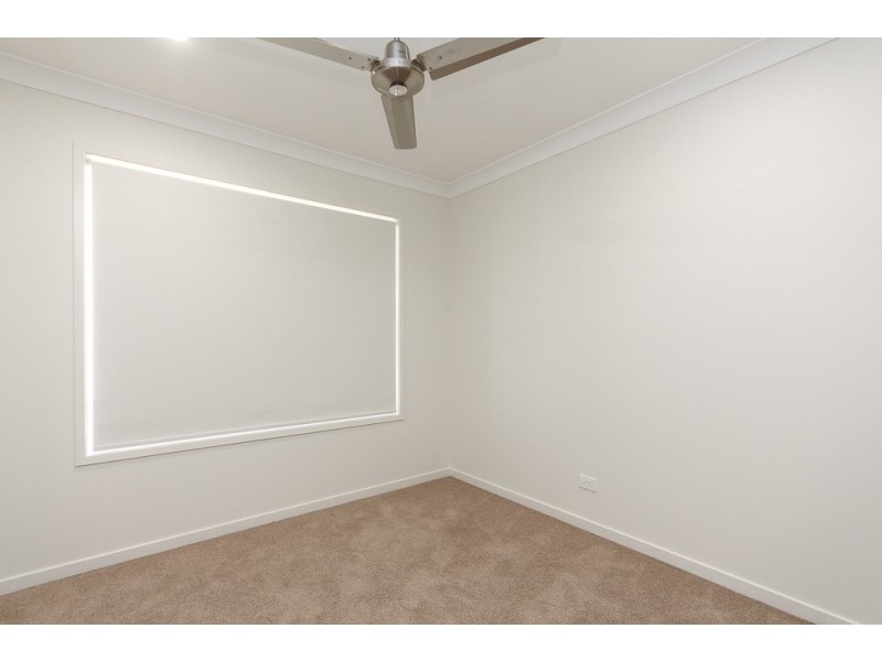 24 Don Street, Deebing Heights QLD 4306