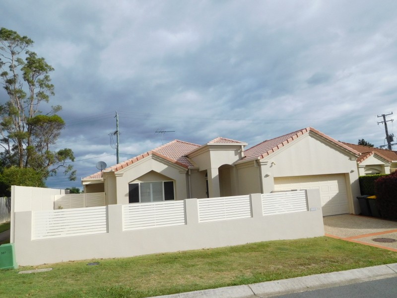 15 Oleander Place, Carindale QLD 4152