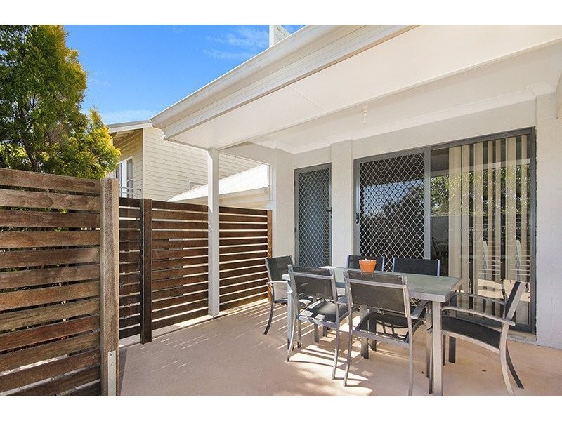 5 Clearpoint Way, Springfield Lakes QLD 4300