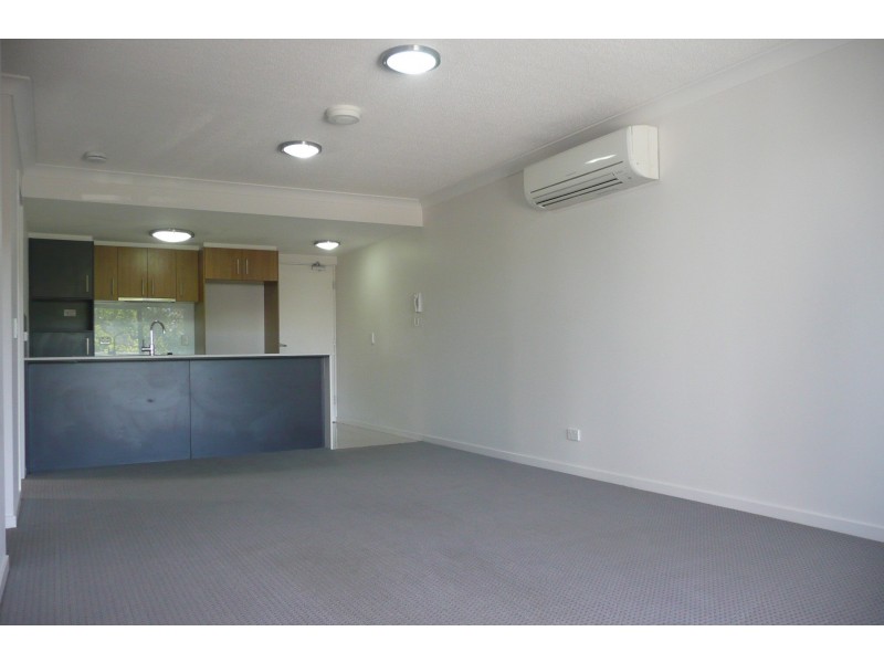 224/83 Lawson Street, Morningside QLD 4170