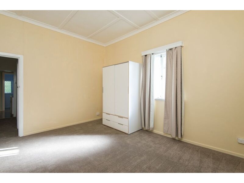 68 Nudgee Road, Hamilton QLD 4007