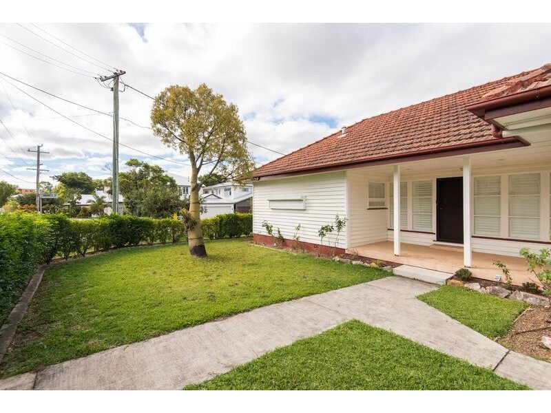 33 Lasseter Street, Kedron QLD 4031