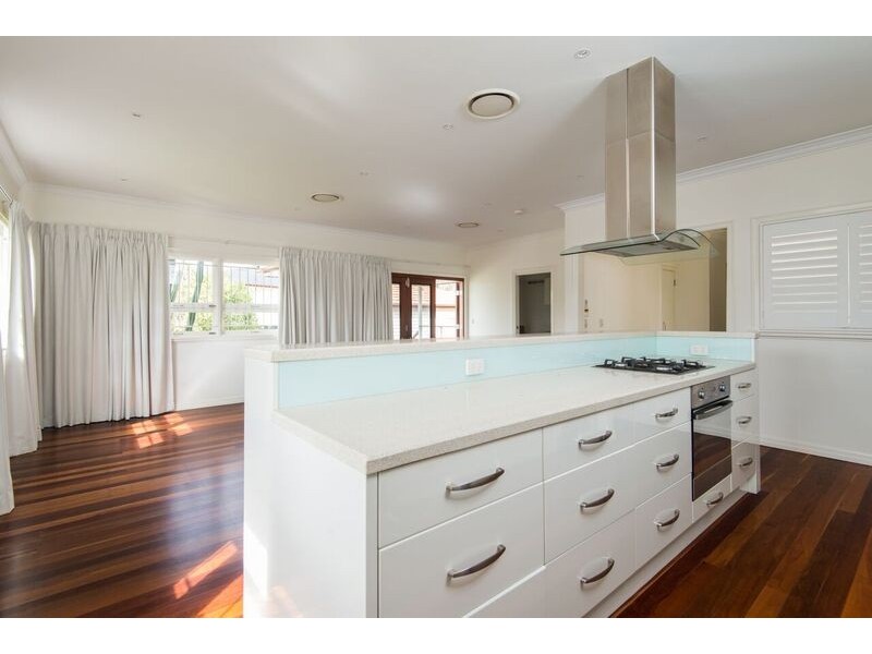 33 Lasseter Street, Kedron QLD 4031