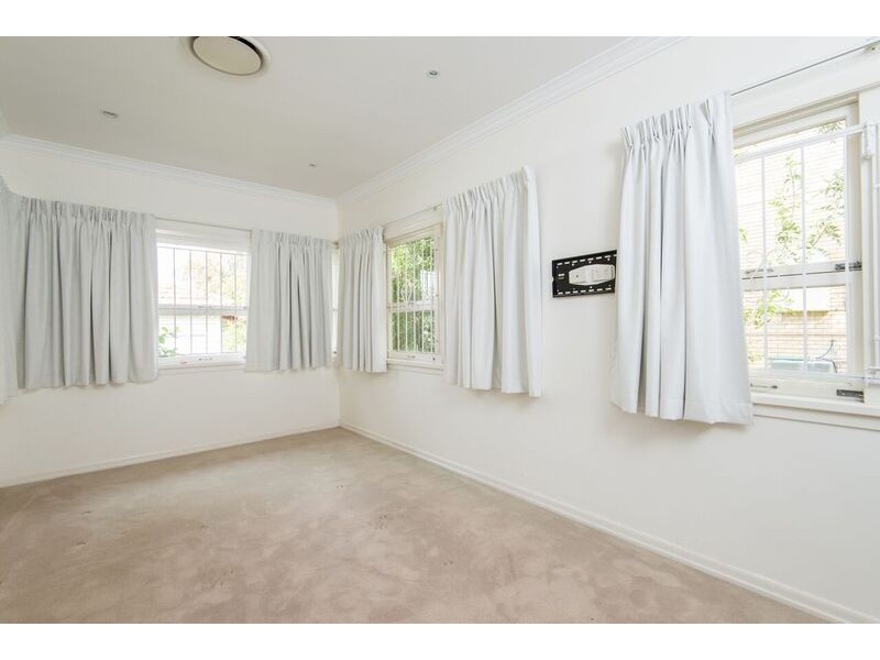 33 Lasseter Street, Kedron QLD 4031