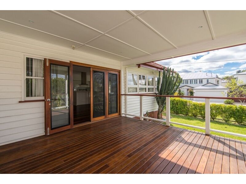 33 Lasseter Street, Kedron QLD 4031