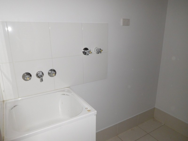 4 Ledger Street, Redbank Plains QLD 4301