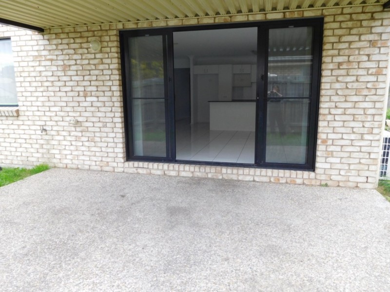 4 Ledger Street, Redbank Plains QLD 4301