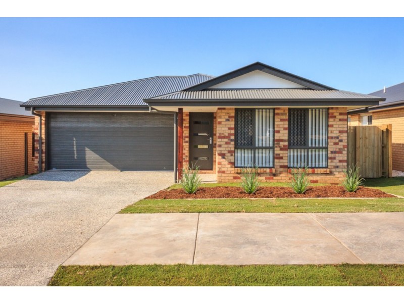 15 Tourmaline Road, Logan Reserve QLD 4133