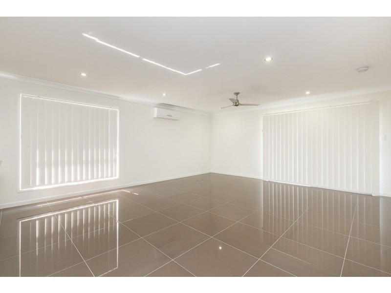 15 Tourmaline Road, Logan Reserve QLD 4133