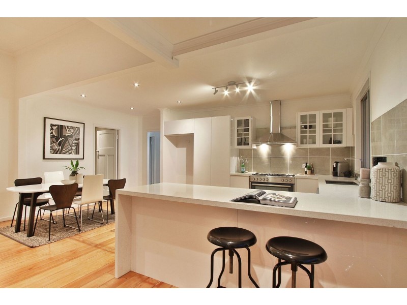80 Nudgee Road, Hamilton QLD 4007