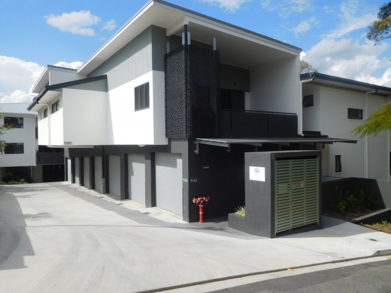 18/30 Jordan Street, Greenslopes QLD 4120