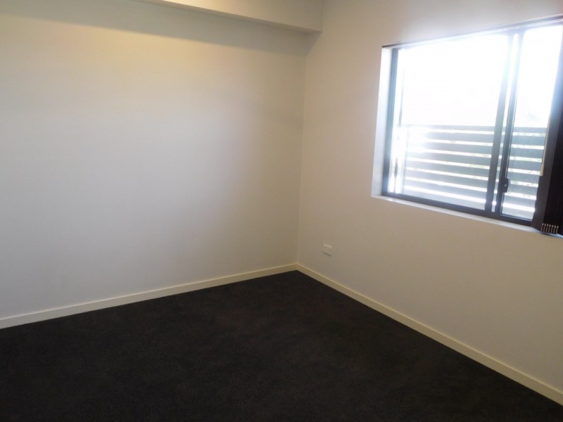 18/30 Jordan Street, Greenslopes QLD 4120