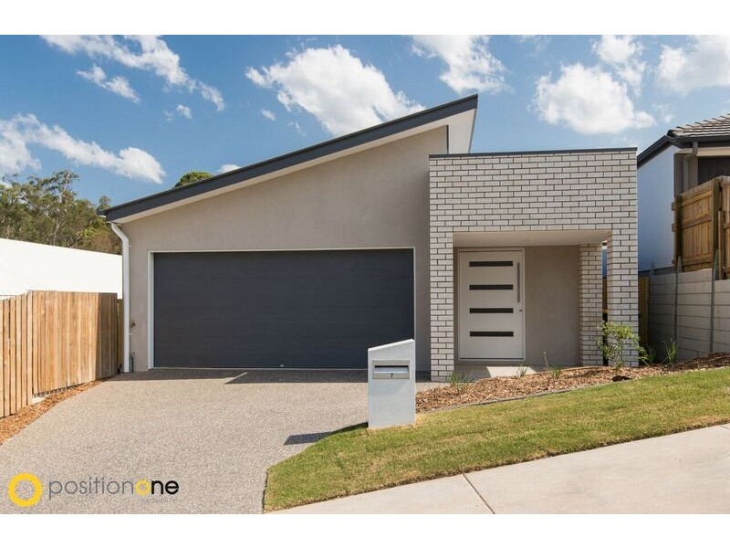 7 Silvertop Crescent, Springfield Lakes QLD 4300