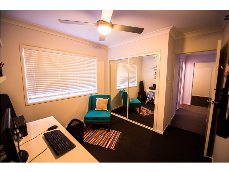 19 Cootharaba Crescent, Warner QLD 4500