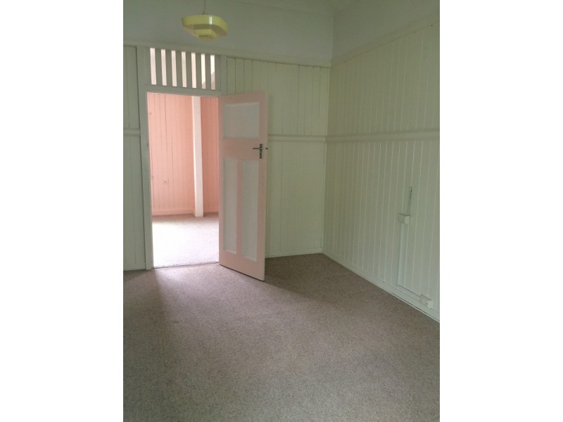 446 Southpine Road, Everton Park QLD 4053