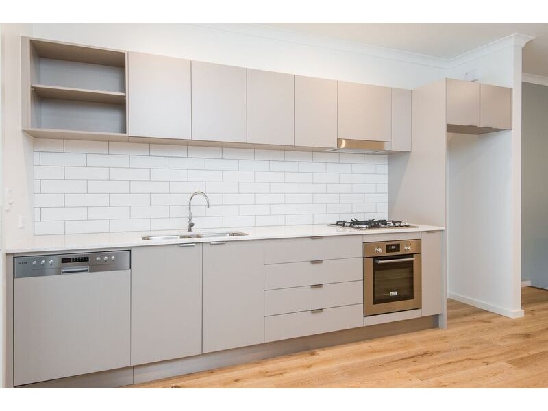 2/9 Bartlett Street, Morningside QLD 4170