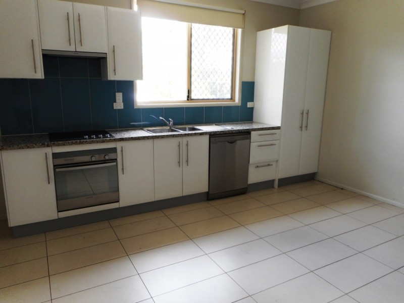 2/8 Gray Avenue, Corinda QLD 4075