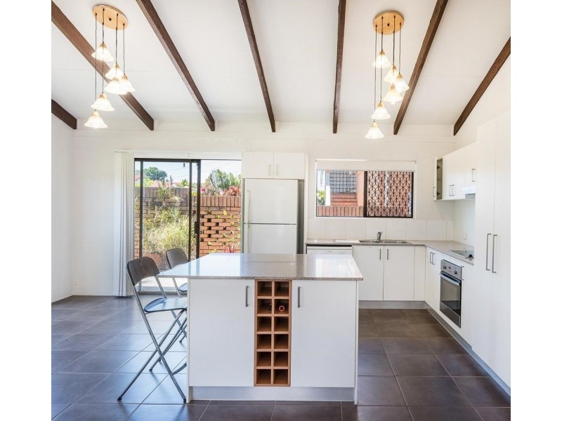 18 Jarrow Street, Tingalpa QLD 4173