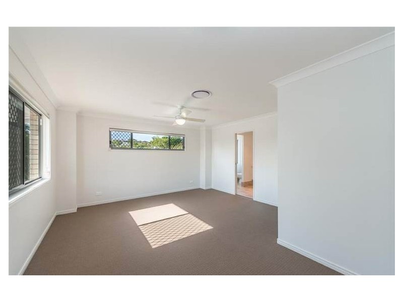 23 Tarm Street, Wavell Heights QLD 4012