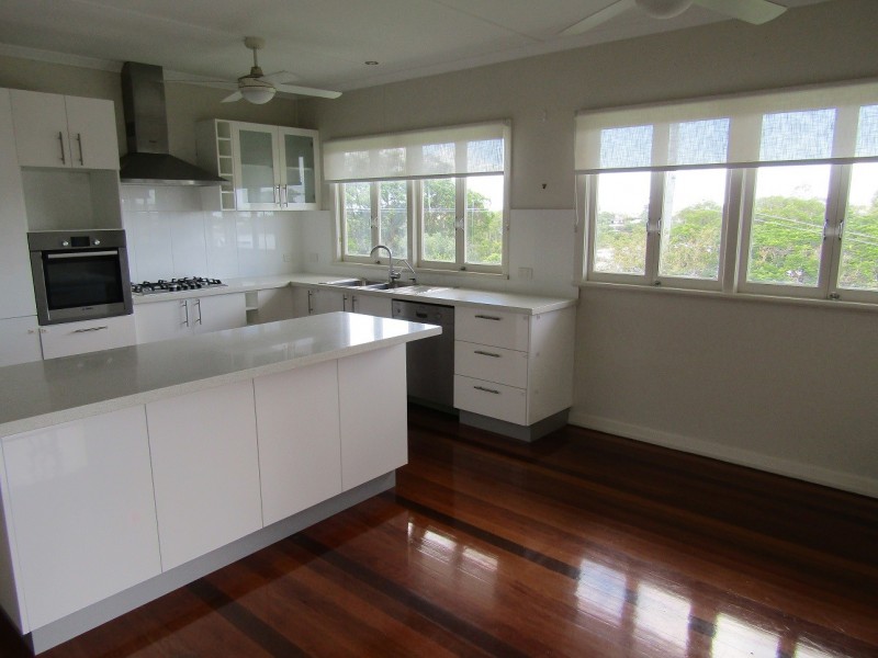 51 Paramount Terrace, Seven Hills QLD 4170