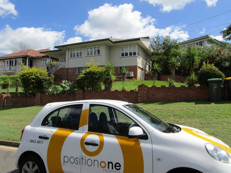 51 Paramount Terrace, Seven Hills QLD 4170