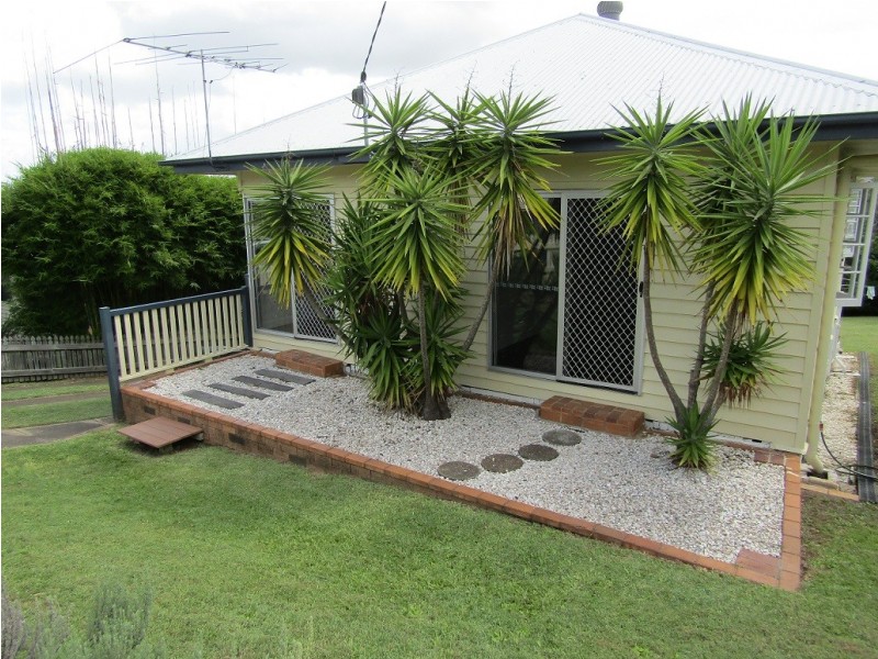 14 Midgley Street, Carina QLD 4152