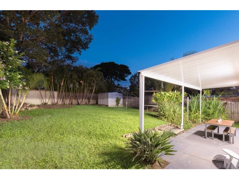 75 Junction Road, Morningside QLD 4170
