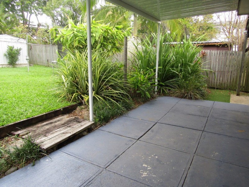 75 Junction Road, Morningside QLD 4170
