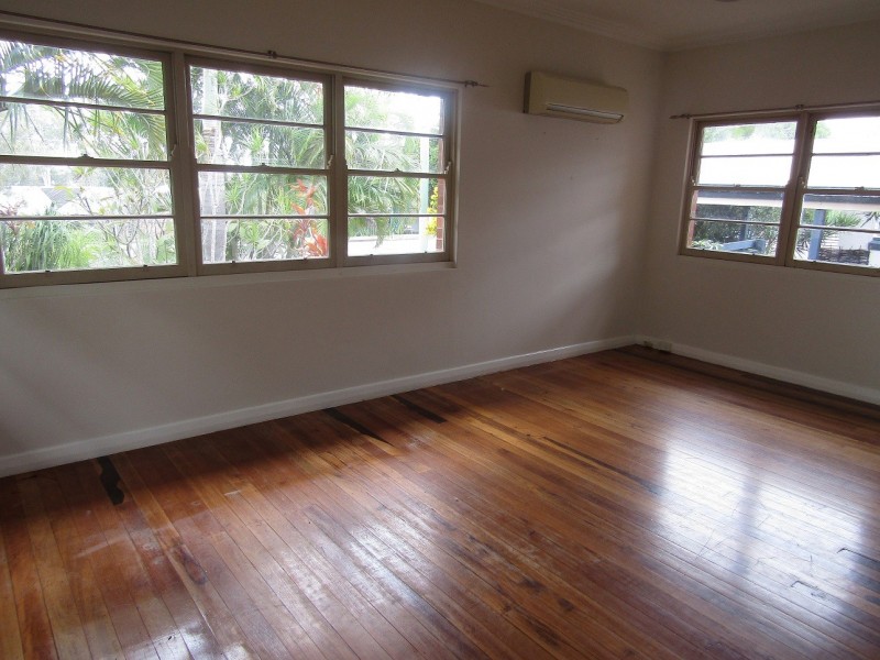 75 Junction Road, Morningside QLD 4170