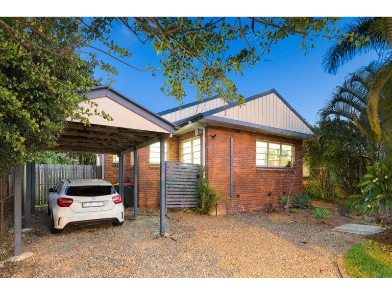 75 Junction Road, Morningside QLD 4170