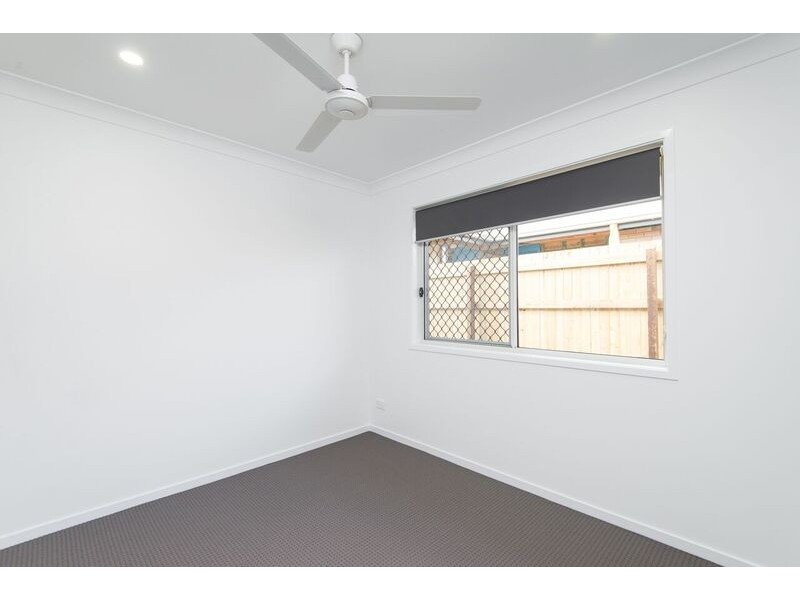 8 Narella Street, Collingwood Park QLD 4301