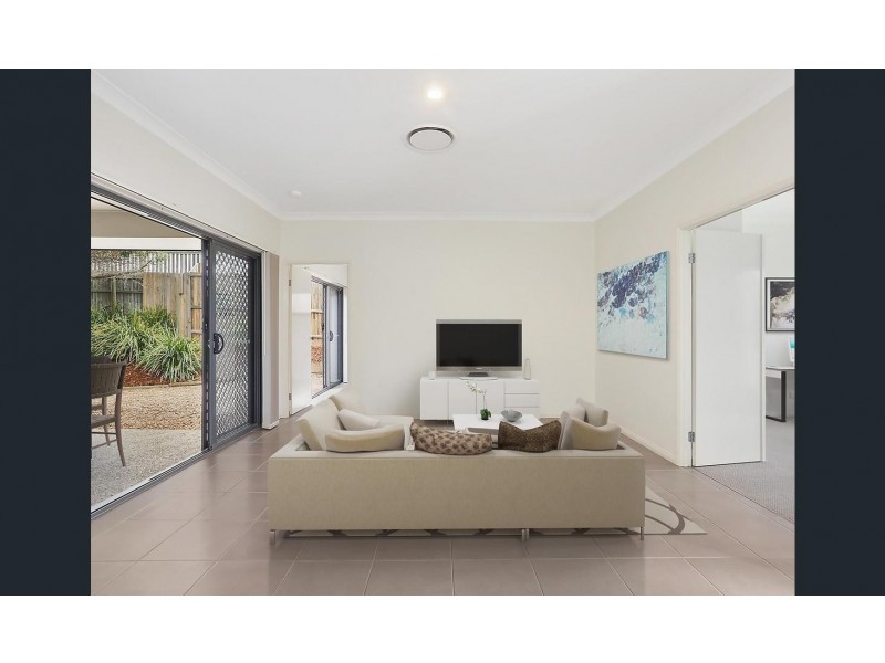 23 Hilltop Terrace, Springfield Lakes QLD 4300