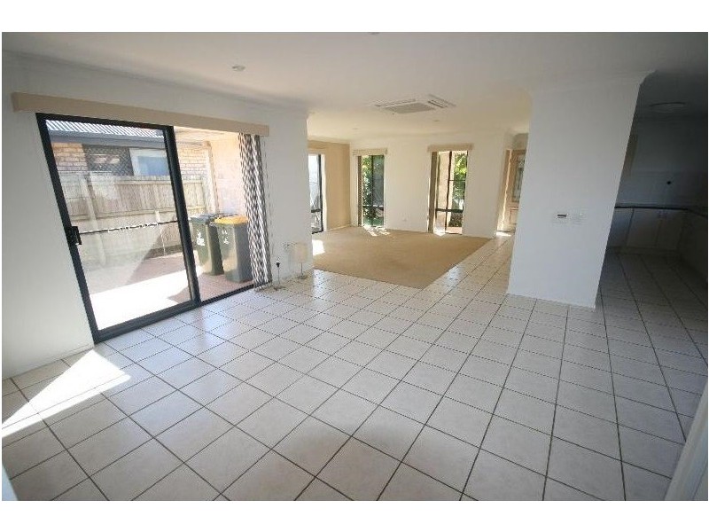 14 Cobbler Place, Hemmant QLD 4174