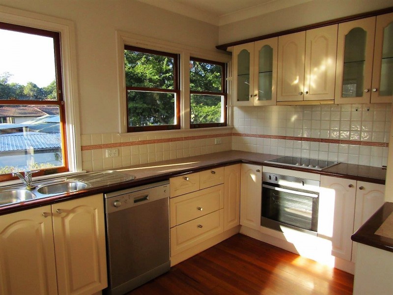 20 Arrowsmith Street, Camp Hill QLD 4152