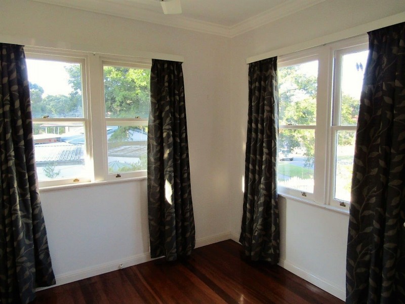 20 Arrowsmith Street, Camp Hill QLD 4152